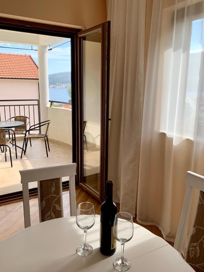 Lastochka.Mne Apartments Baošići Zewnętrze zdjęcie