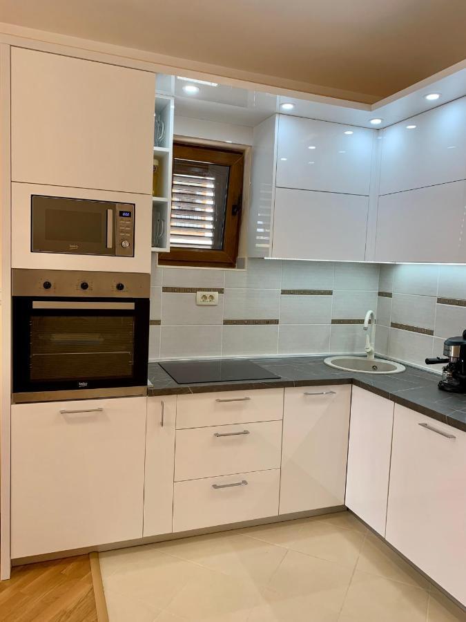 Lastochka.Mne Apartments Baošići Zewnętrze zdjęcie