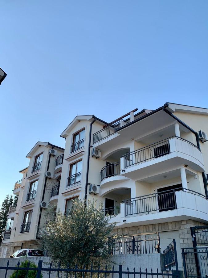 Lastochka.Mne Apartments Baošići Zewnętrze zdjęcie